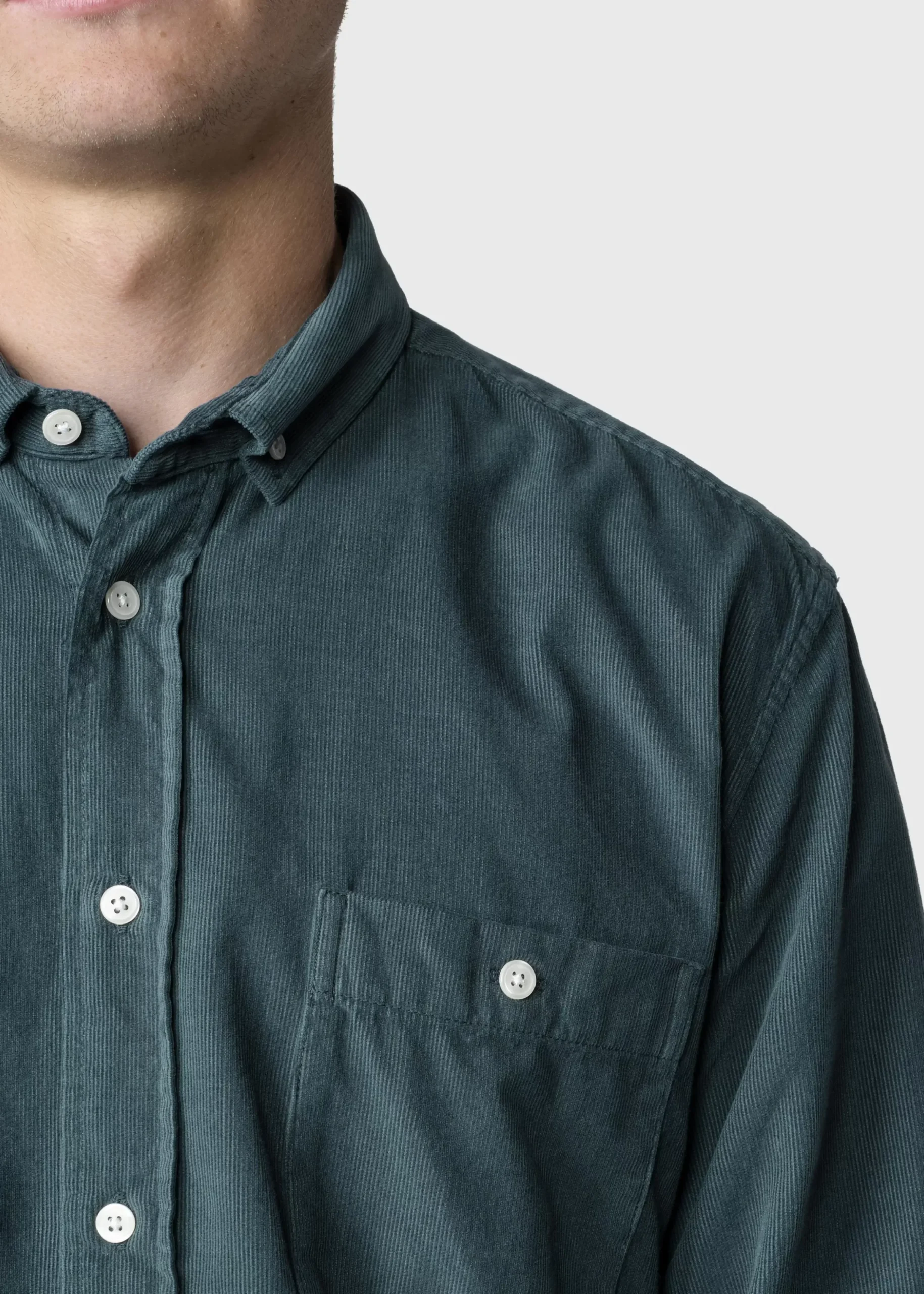 Klitmoller Collective Hemden-Benjamin corduroy shirt - Moss Green Olive