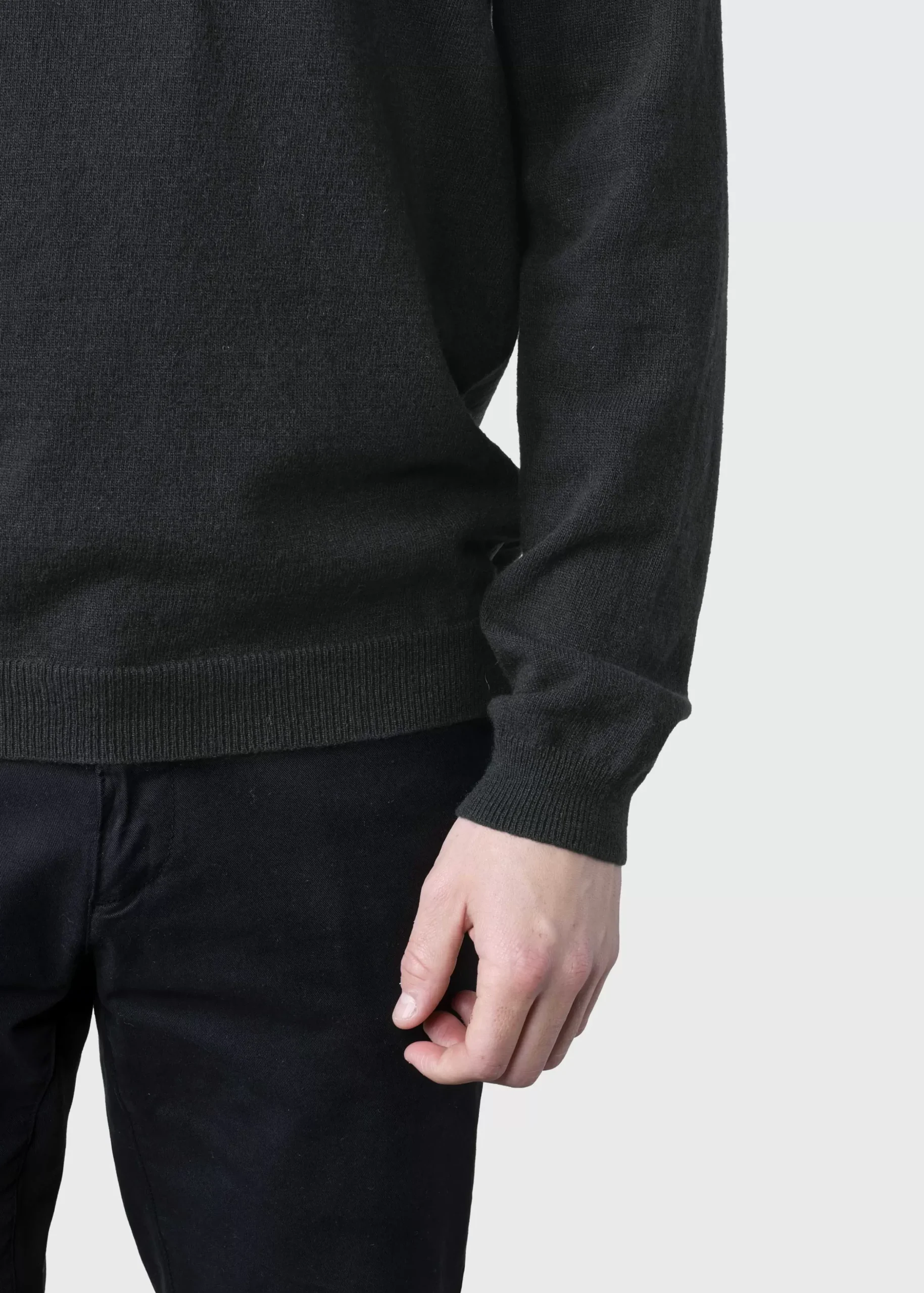 Klitmoller Collective Strick-Daniel knit - Anthracite MossGreen
