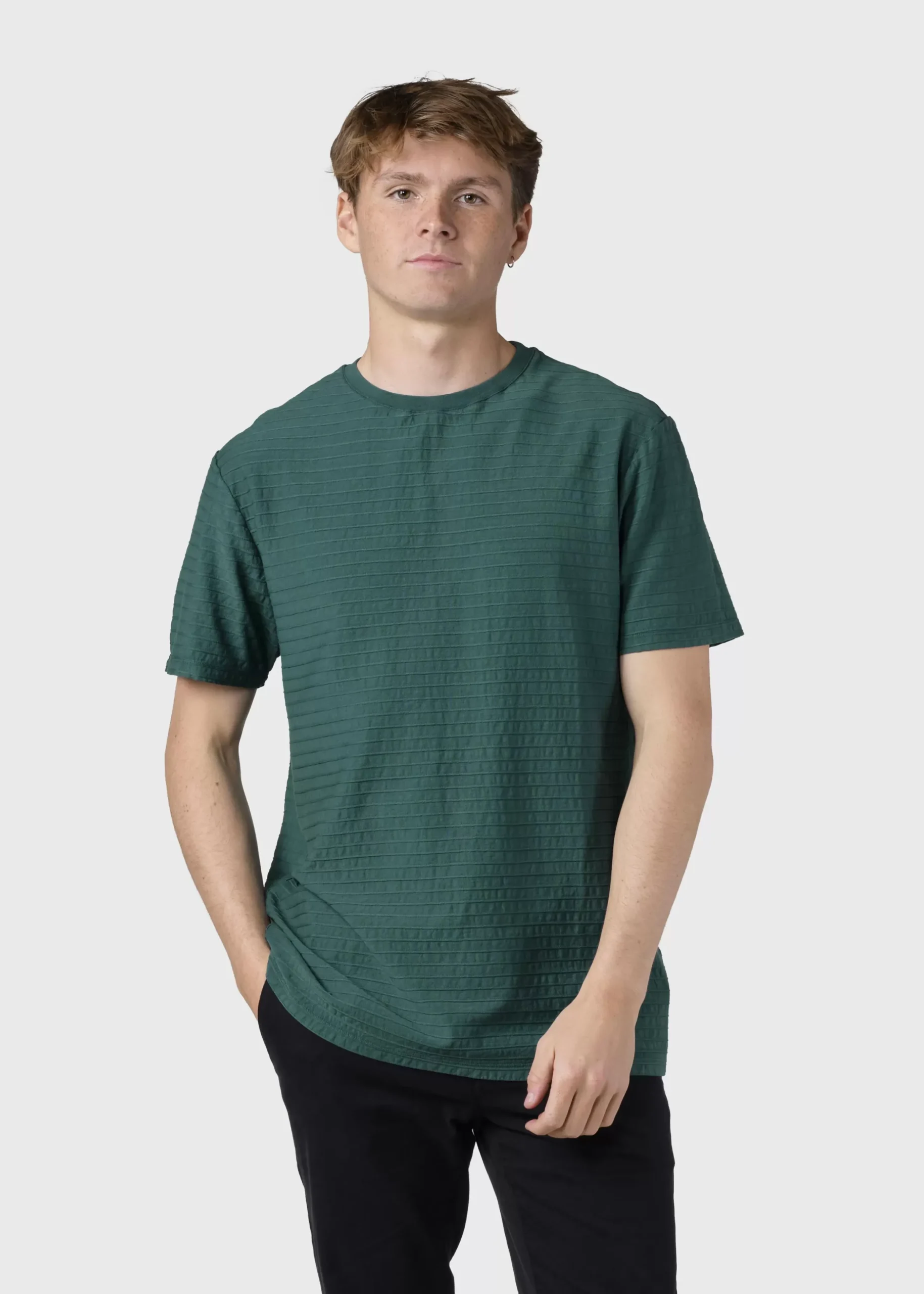 Klitmoller Collective T-shirts-Lauge tee - Moss Green Clayred