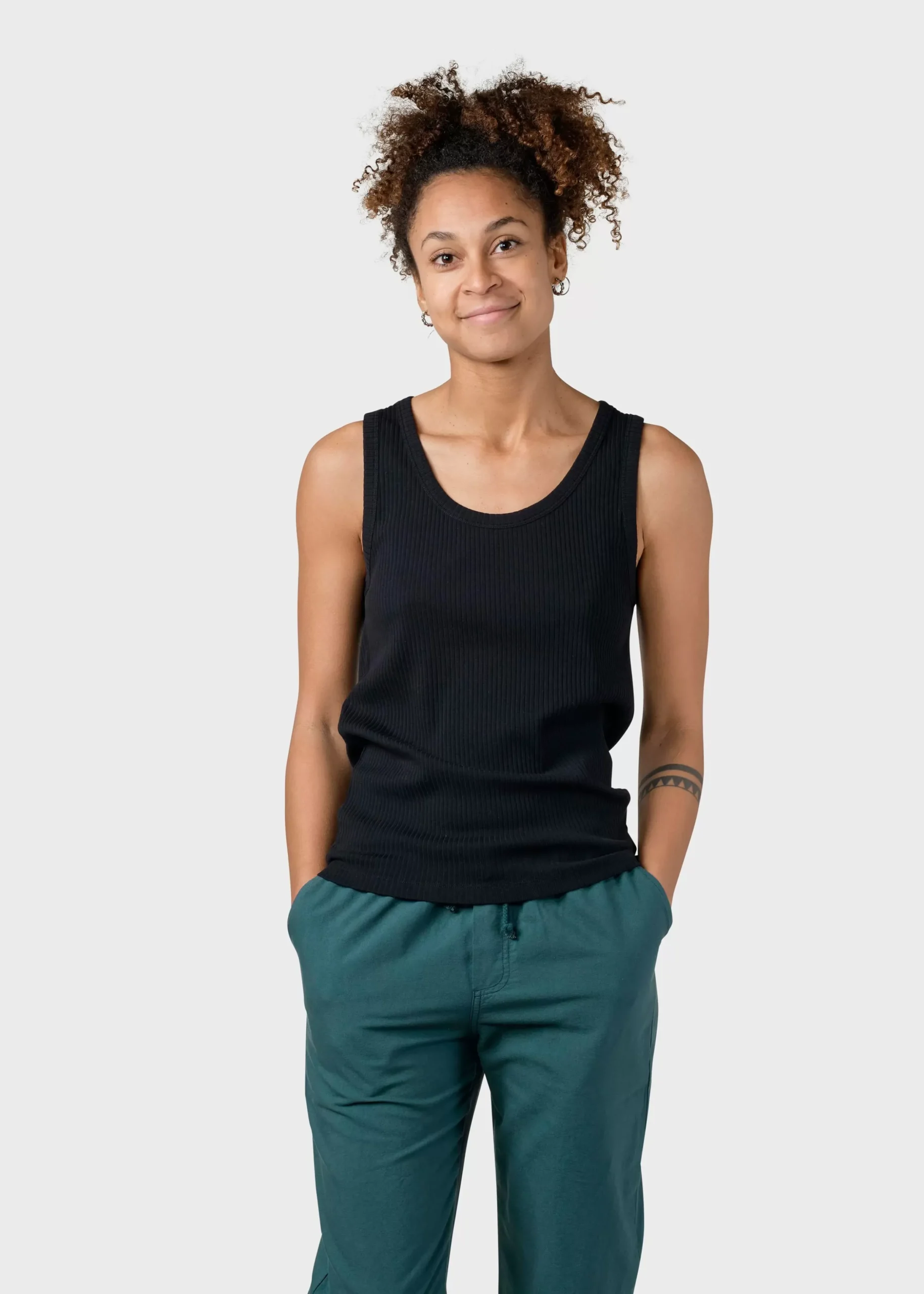Klitmoller Collective T-shirts-Rib top - Black Lilac