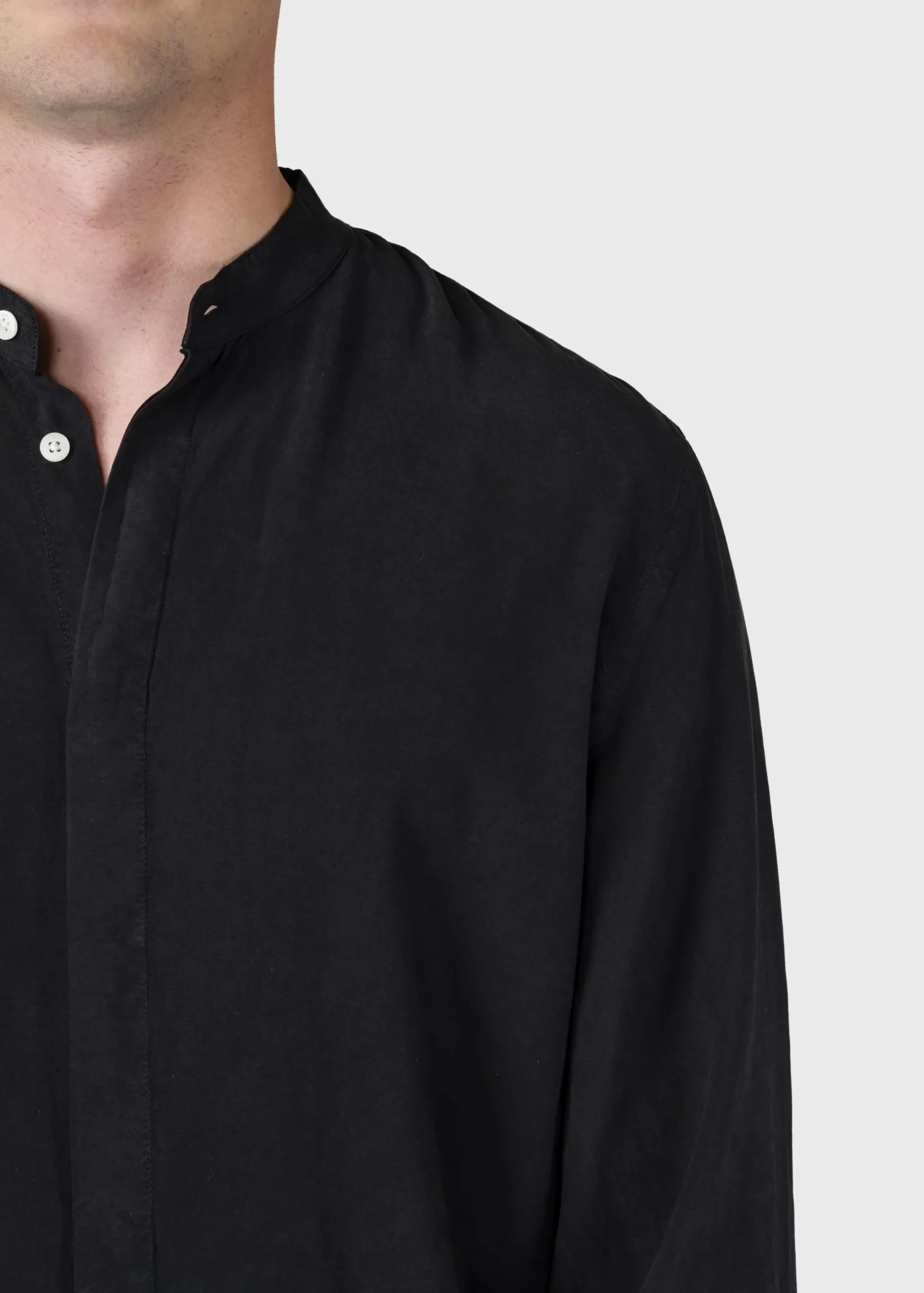 Klitmoller Collective Hemden-Simon lyocell shirt - Black Olive