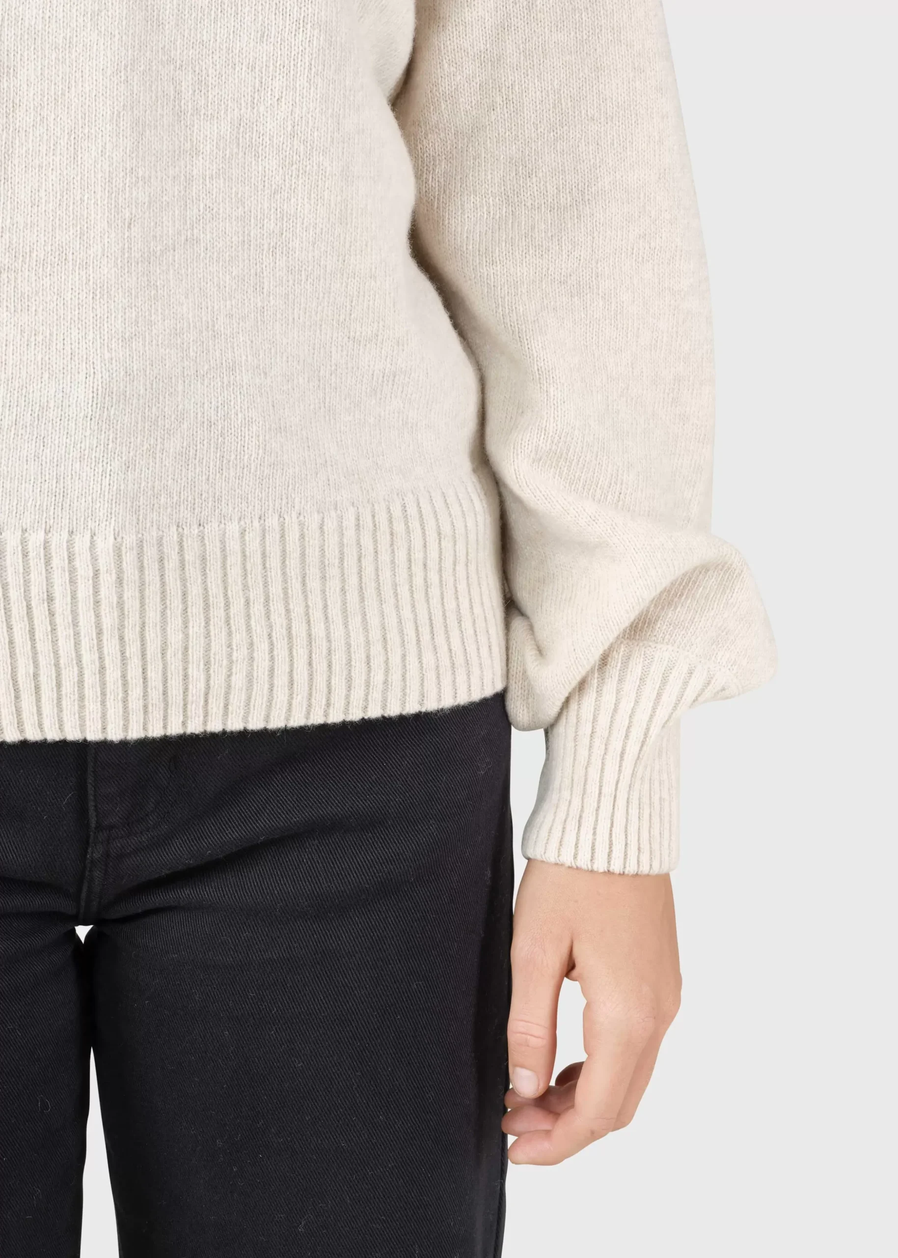 Klitmoller Collective Strick-Svale knit - Pastel sand Navy