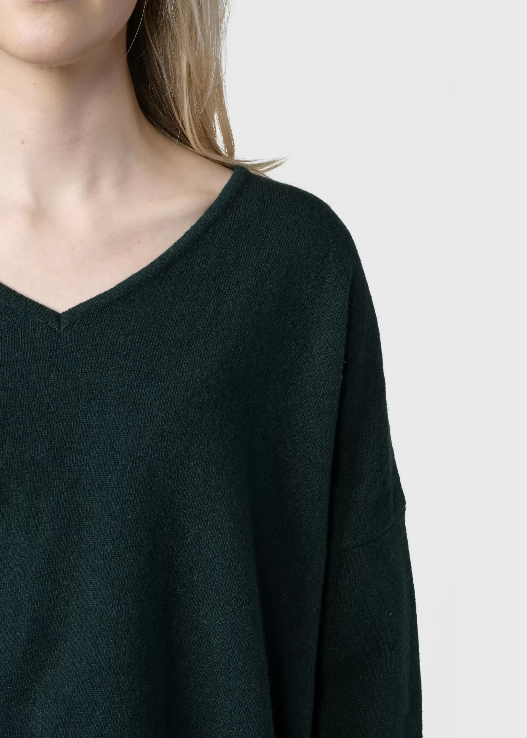Klitmoller Collective Gebürstete Merinowolle-Vanessa knit - Moss Green Clayred